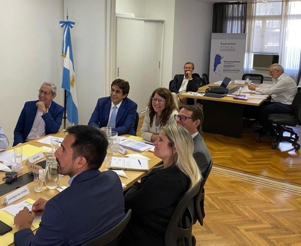 El ministro Gutiérrez participó de un encuentro para tratar temas de responsabilidad fiscal 