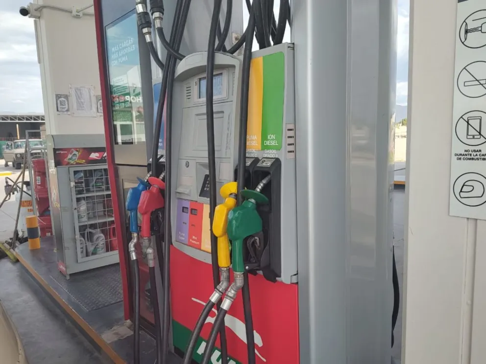 Surtidores liberados: algunas estaciones de servicios aumentaron el precio de los combustibles en San Juan
