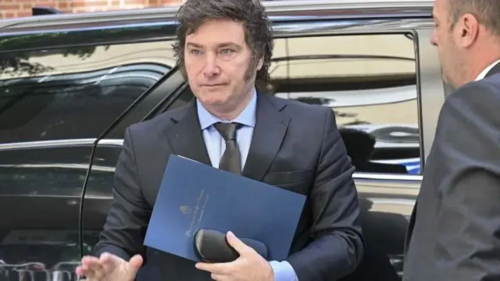 El presidente descartó cambios en la letra chica de la Ley Ómnibus y pidió que “se termine la novela”