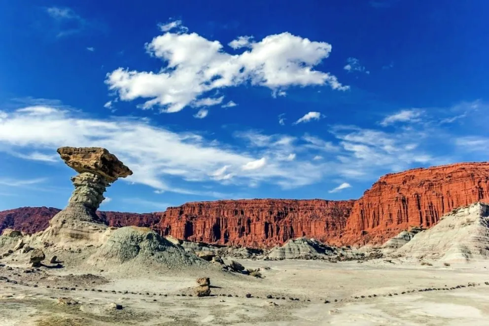 Según CAME, el turismo cayó un 20% respecto al 2023