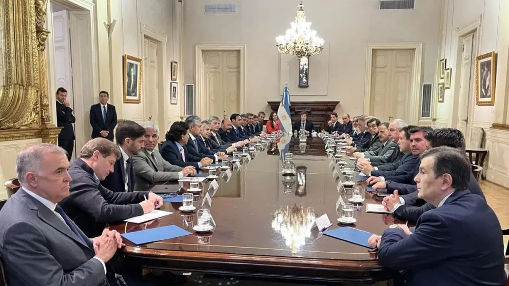Los Gobernadores exigen que Milei cumpla con el pacto fiscal para votar la Ley Ómnibus