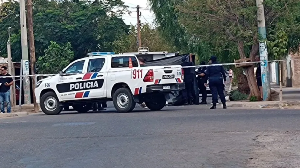 Le dieron el alta después de sufrir un siniestro vial y murió en un remis saliendo del hospital