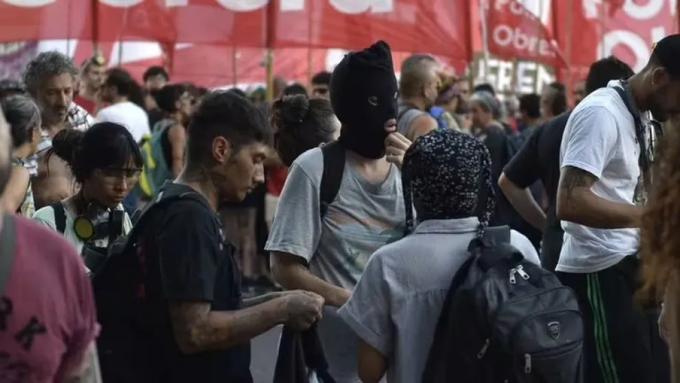  El gobierno solicita el embargo de bienes a manifestantes por los destrozos en el Congreso