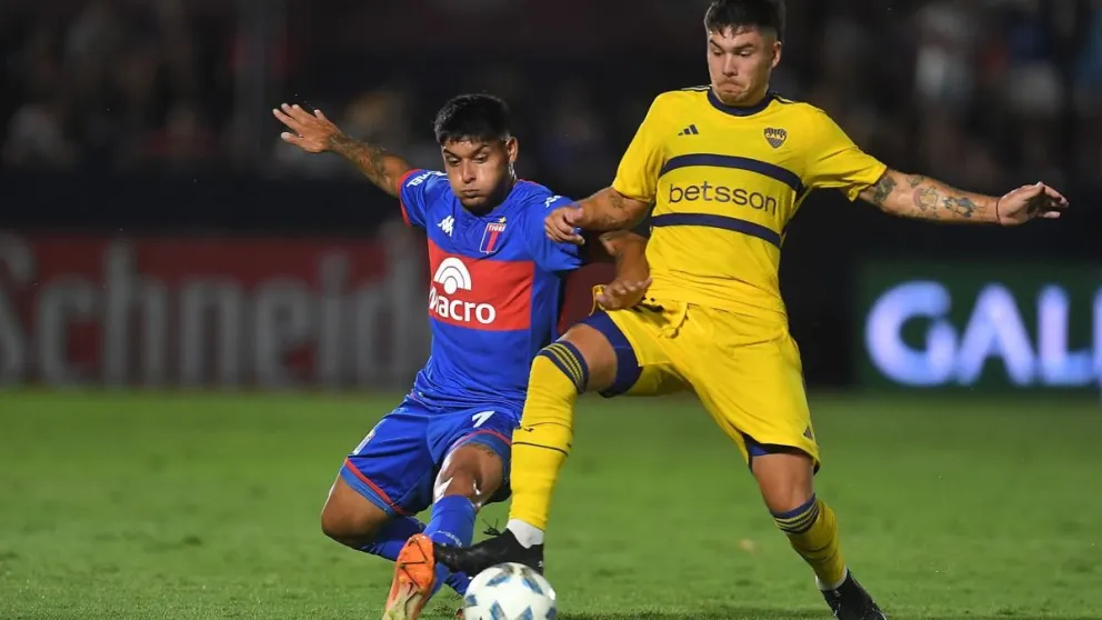 Boca venció a Tigre y suma su primera victoria