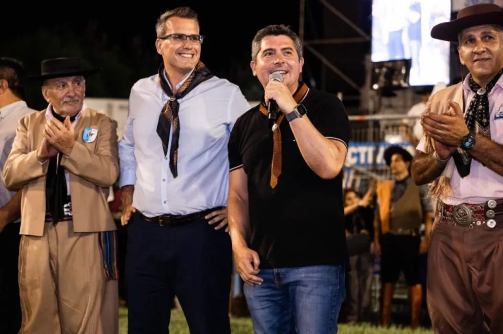 Marcelo Orrego estuvo presente en la apertura de la Fiesta Nacional de Destrezas Criollas y Folklore