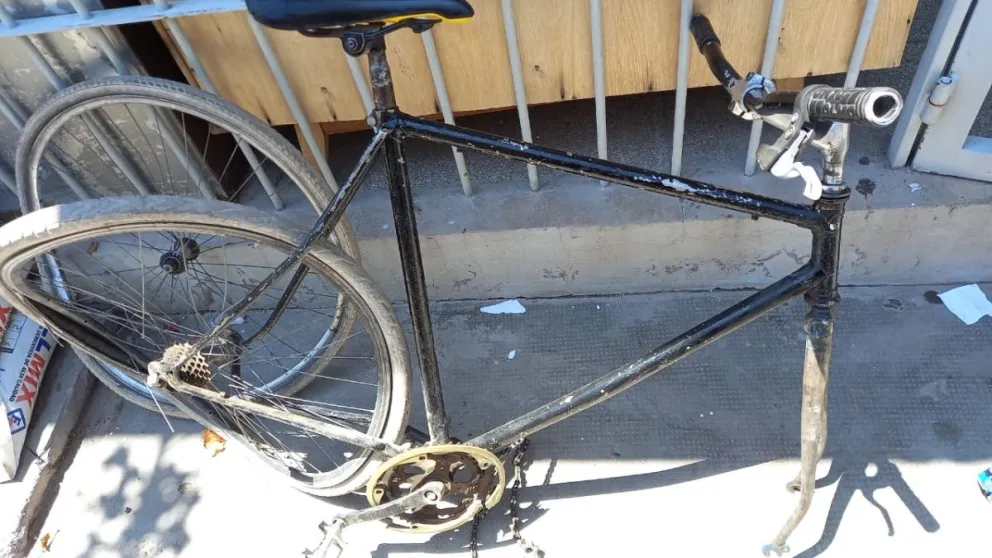 Fue embestido por una camioneta, estuvo internado y murió dos días después