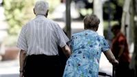 Un informe privado indica que cayó el poder compra de los jubilados 