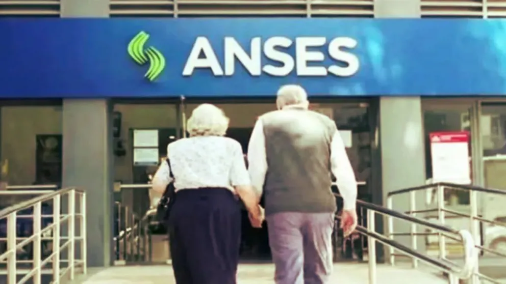 Jubilaciones: se confirmó un aumento del 27 % a partir de marzo