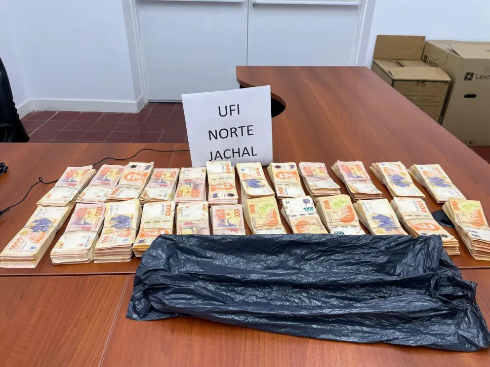Robo millonario a un repartidor de pollos: detuvieron a un hombre y recuperan parte del botín 