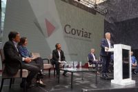 Desayuno de la Coviar: el sector pidió nuevas líneas de crédito y un nuevo esquema impositivo para el empleo en Argentina 