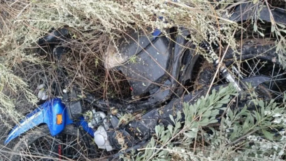 Encontraron una moto robada y desarmada: detuvieron a un hombre