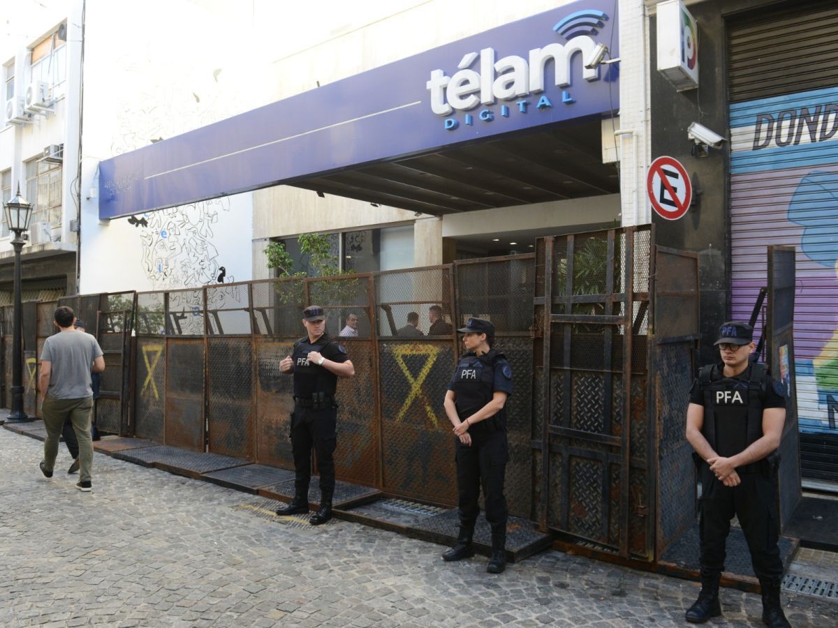 Para un periodista sanjuanino el cierre de Télam "es una cuestión política que duele mucho"