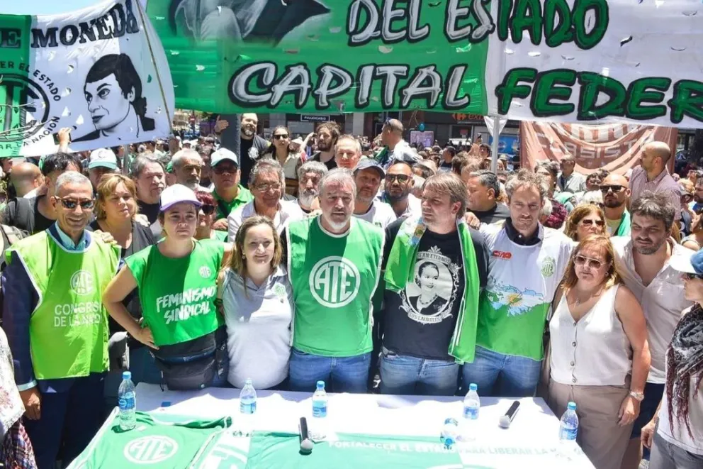 Tras los dichos de Milei, ATE anunció un paro nacional