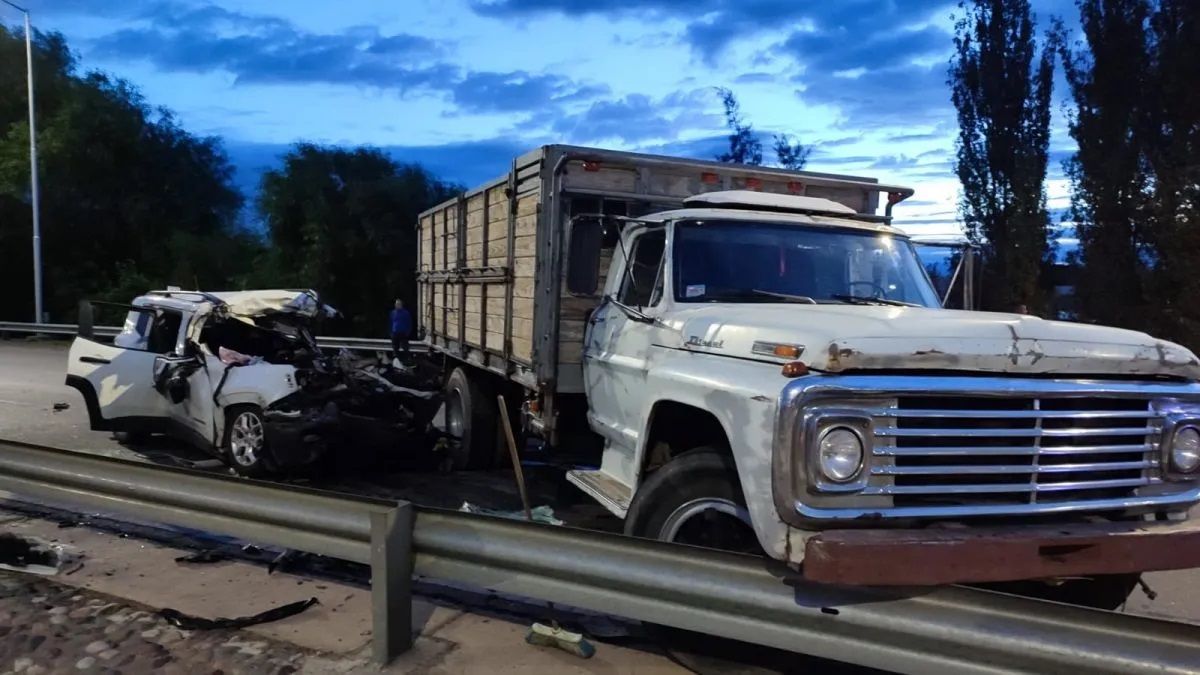 Tras agonizar durante 10 días, falleció el conductor del jeep que chocó con un camión en Circunvalación
