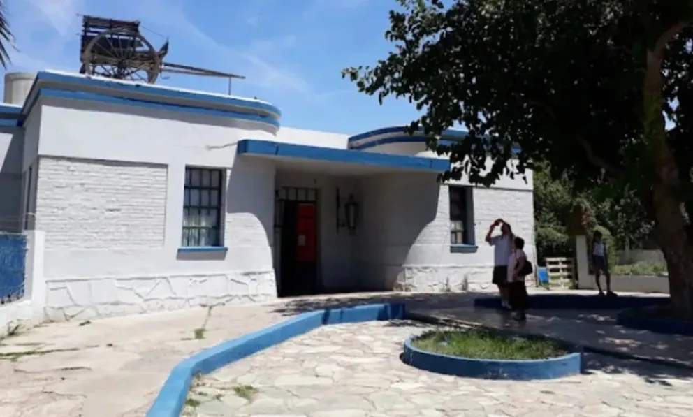 Robaron una pieza de plata de un museo en Caucete 