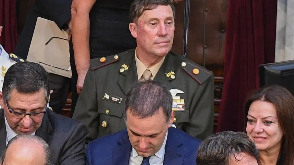 Milei confirmó que despidió al jefe de la Casa Militar a pedido de su hermana 