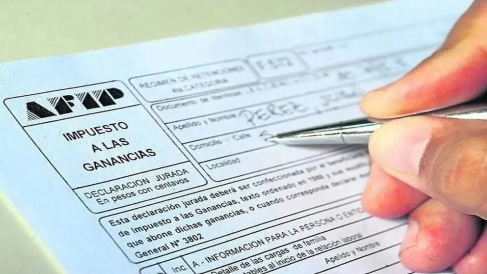 Más trabajadores pagarán Ganancias si modifican el impuesto 