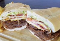 Tucumán: ofrecían sándwiches  de milanesa a $1.50 y terminó en caos con un apuñalado