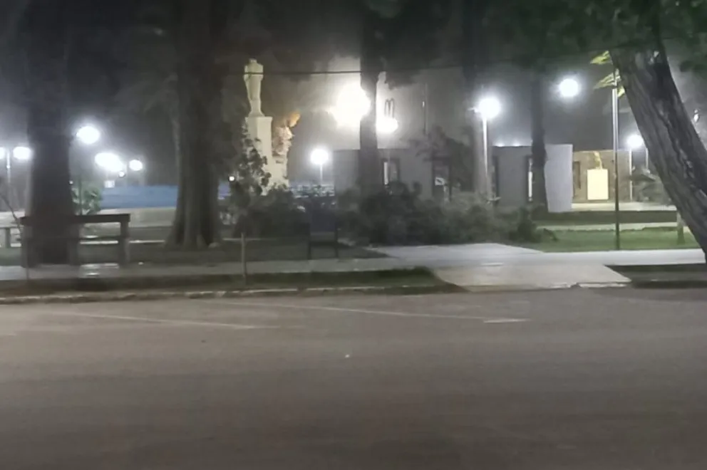 Jáchal: hubo una mujer herida y corte de luz por el fuerte viento sur 