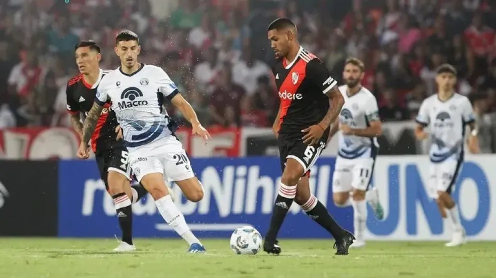 Sorpresa en Mendoza: Independiente Rivadavia goleó a River