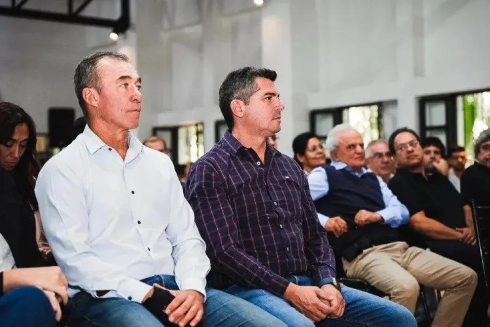Orrego y Uñac presentes en el retiro espiritual de los políticos organizado por la Iglesia