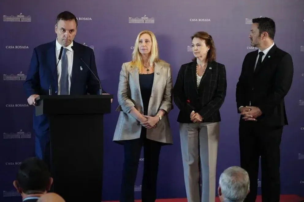 Por pedido de Karina Milei, cambiaron el nombre del Salón "Pueblos Originarios" por "Héroes de Malvinas"