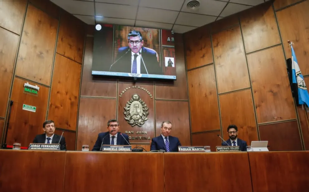 Reactivación de 43 obras públicas, incorporación de San Juan a la Organización Mundial del Turismo, colectivos eléctricos y más policías en las calles, entre los anuncios