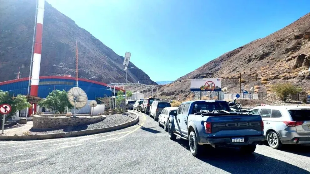 Finde XXL: más de 6.500 personas pasaron por el Paso de Agua Negra