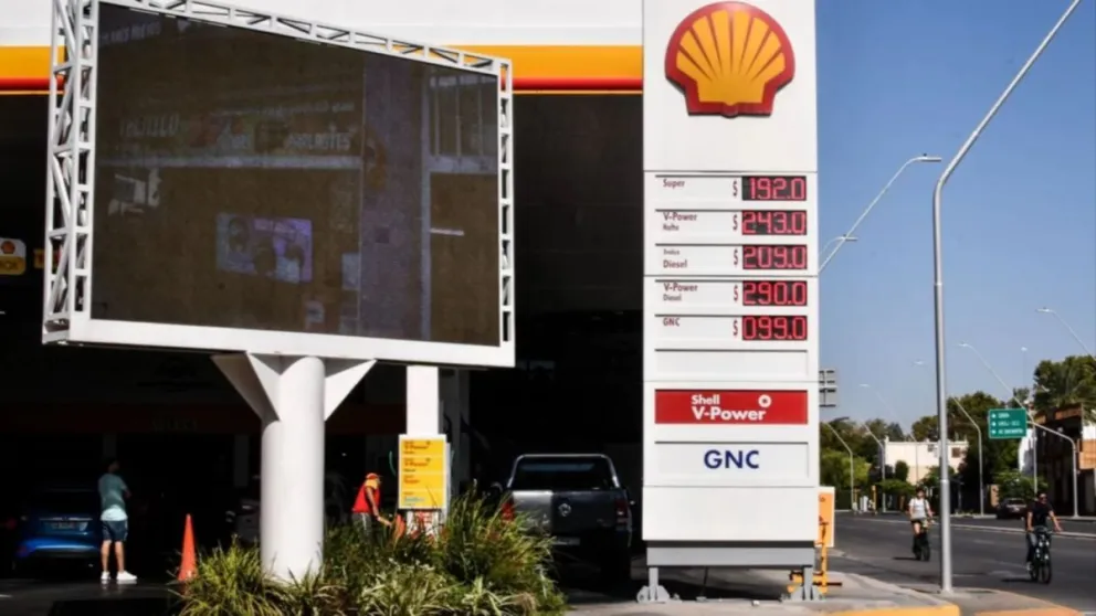 Tras la suba de YPF, el resto de las estaciones de servicio actualizaron sus precios de combustibles