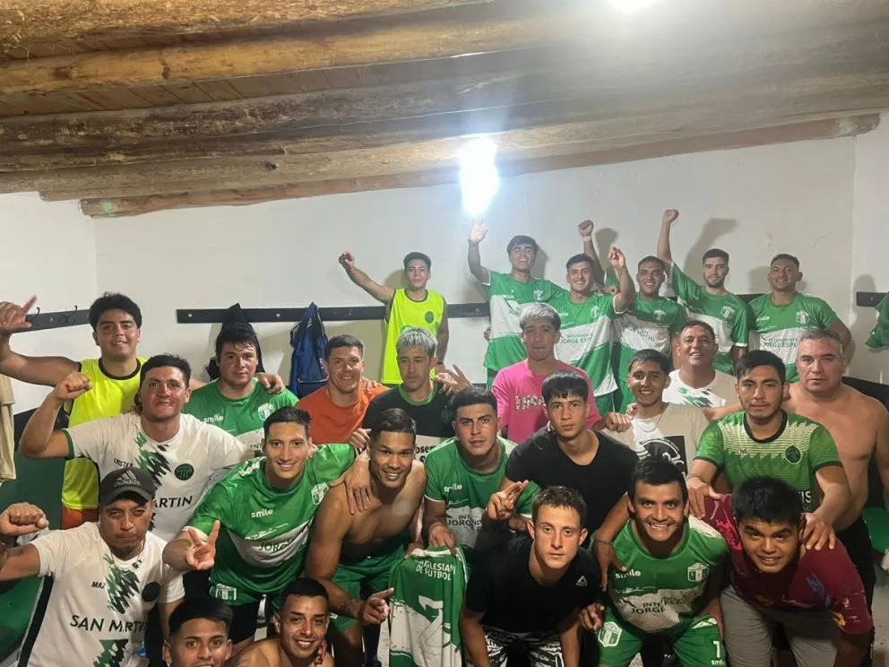 Domingo de semifinales de ida en Albardón y San Martín
