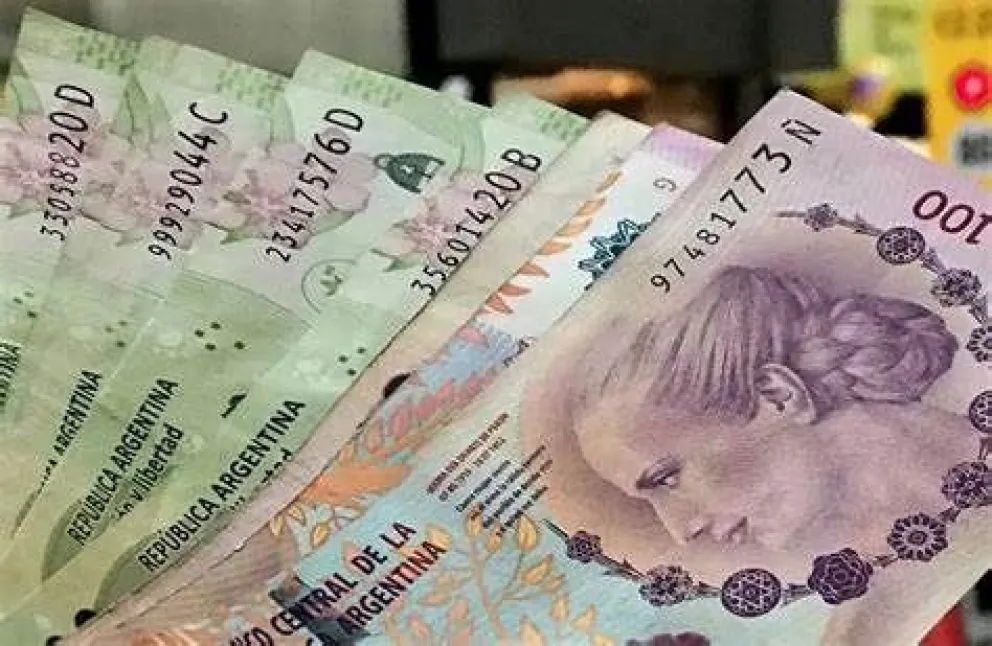 Indec: 6 de cada 10 trabajadores cobraba menos de $243.000 a fines del 2023