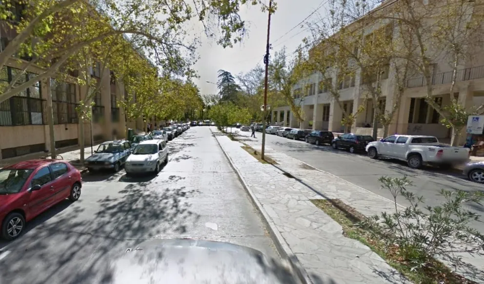  Buscan hacer peatonal la cuadra que separa al edificio 25 de Mayo del 9 de Julio