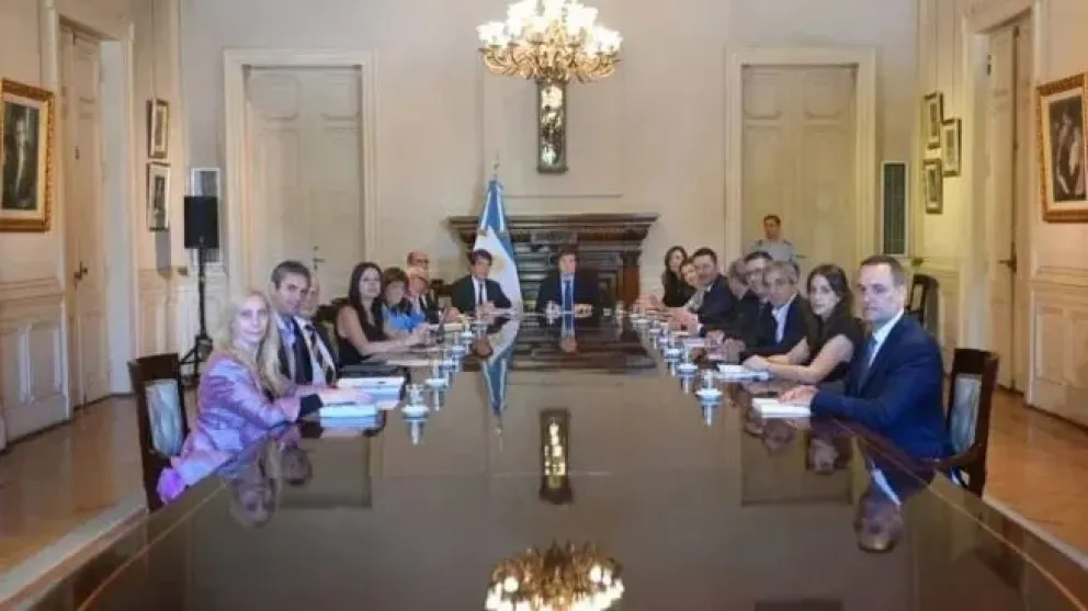 El Gobierno avanzó con modificaciones en el organigrama del Estado
