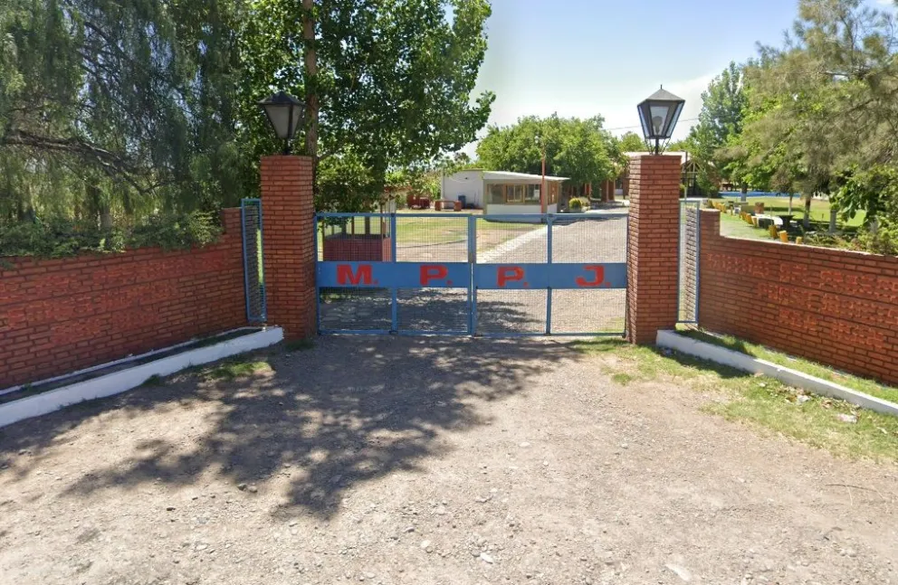 Intentó robarse las farolas de un camping y terminó preso 