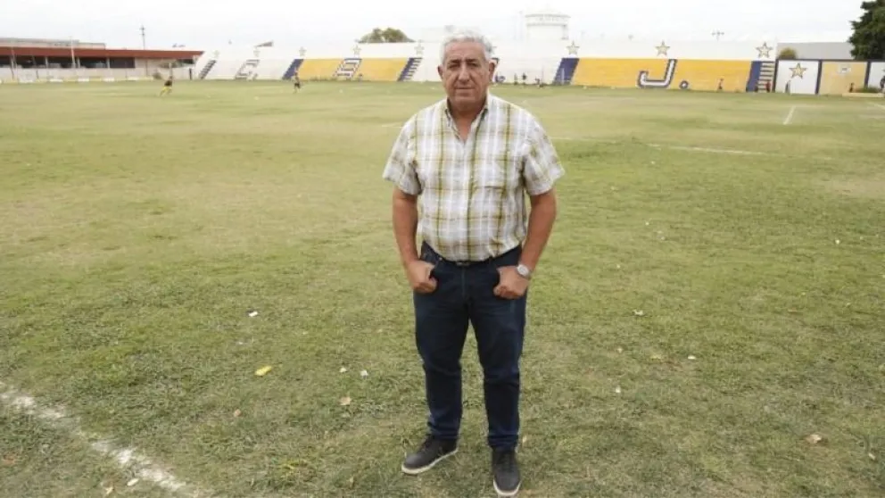 Por el escándalo de supuestos ñoquis, el presidente de Colón se defiende