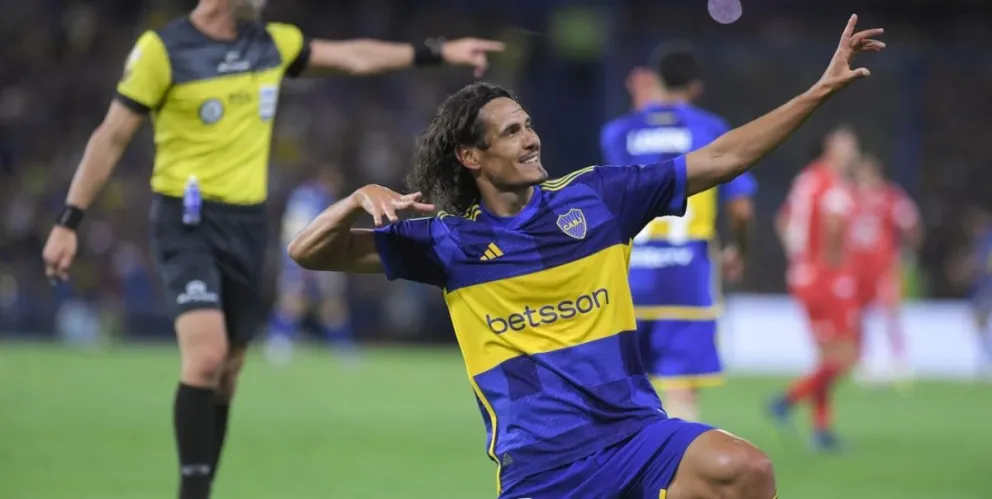 A días del superclásico y haciendo de 'Tarzán', Cavani lanzó su propia marca de vinos