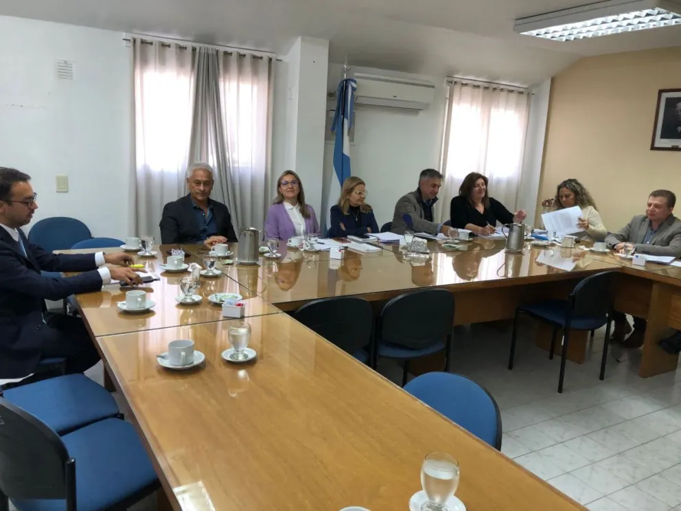 La oposición propuso sumar más meses a la moratoria y en el oficialismo lo analizan