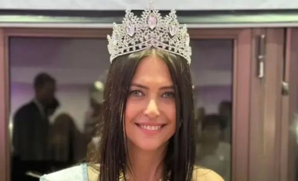 Tiene 60 años se coronó Miss Buenos Aires 2024 y se prepara para ser Miss Universo
