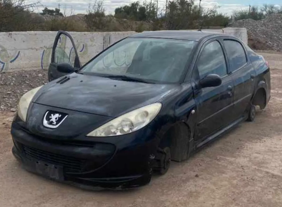 Violento robo en Rawson: hallan el auto desmantelado 