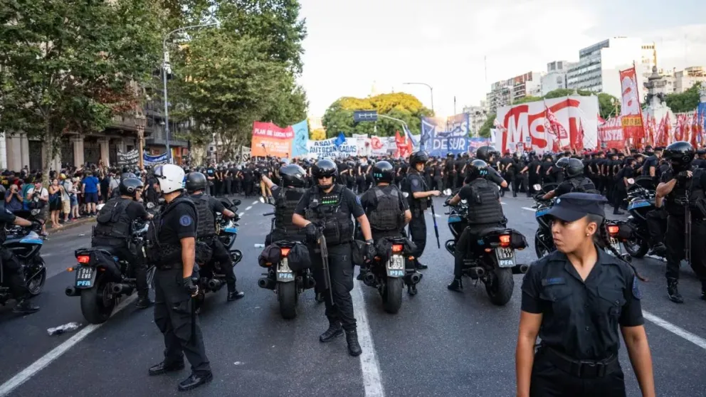 Contundente advertencia del Gobierno nacional por la marcha opositora a la Ley Bases 