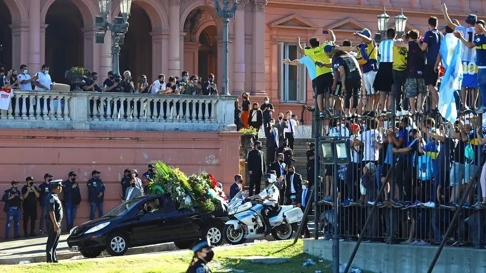 Piden trasladar el cuerpo de Diego Maradona a un mausoleo en Puerto Madero 