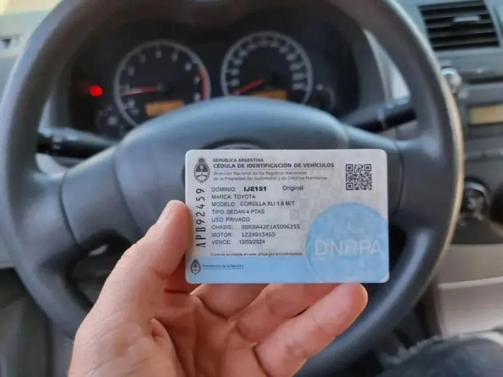 Tras el anuncio nacional, Vialidad salió a aclarar los cambios con la cédula azul 