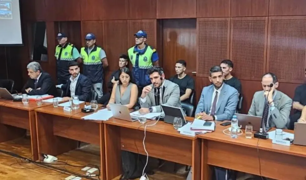 Caso Vélez: fiscalía investiga si los jugadores le dieron pastillas a la joven para abusar de ella