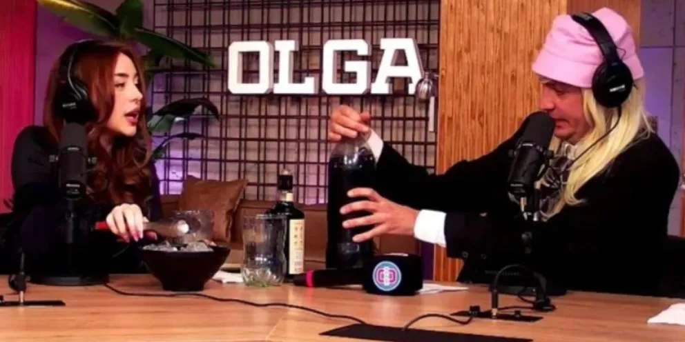 Nicki Nicole le hizo probar el fernet a Caro Pardíaco y la reacción de la "influencer" es furor