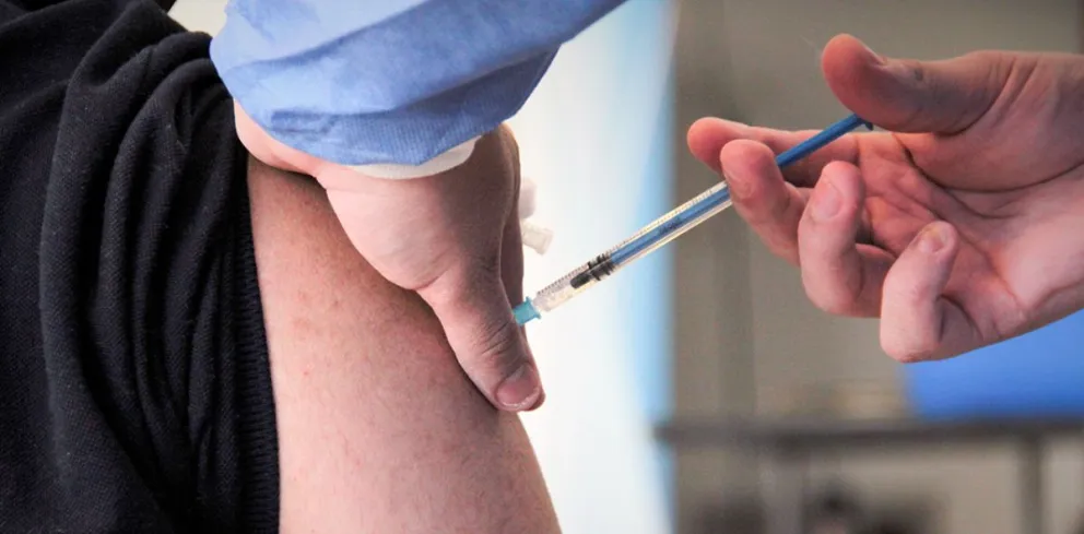 Sanofi y Novavax llegaron a un acuerdo para comercializar la vacuna contra el Covid-19