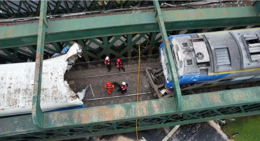 Las hipótesis que se manejan por el choque de trenes en Palermo, que dejó 90 heridos