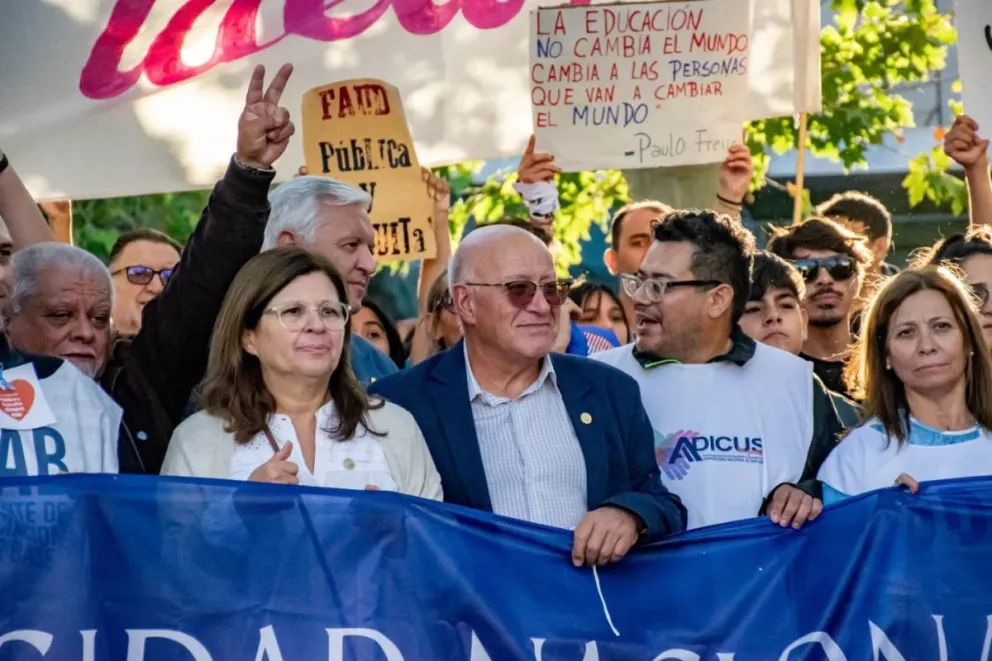 El rector de la UNSJ, molesto ante las críticas de una diputada nacional de JxC por los elevados sueldos