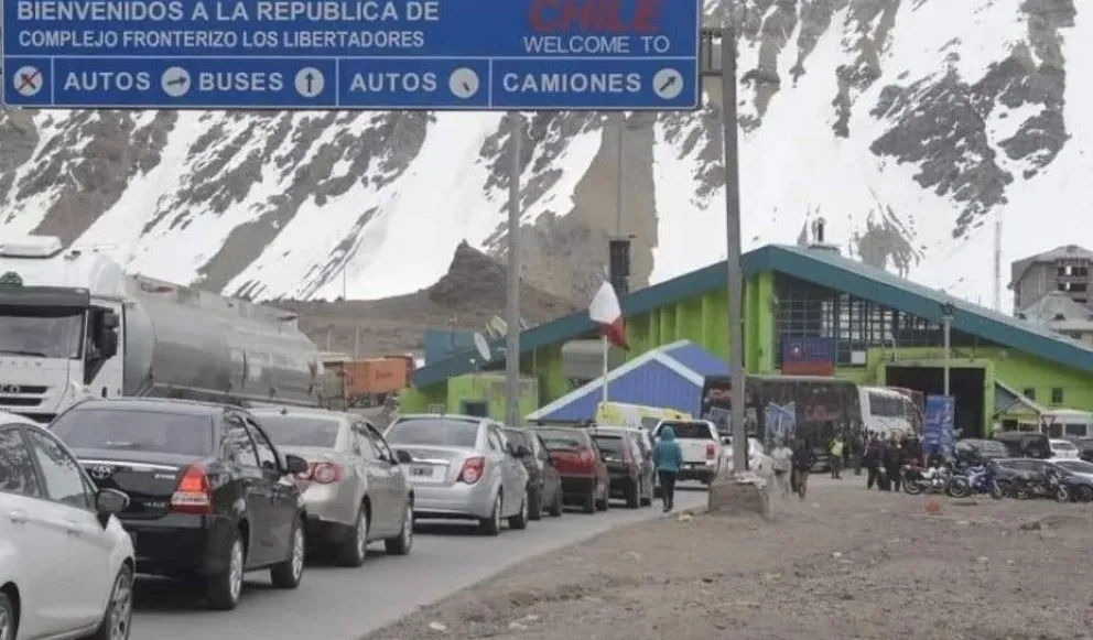 Con temperaturas bajo cero, bronca de sanjuaninos por importantes demoras en la Aduana con Chile