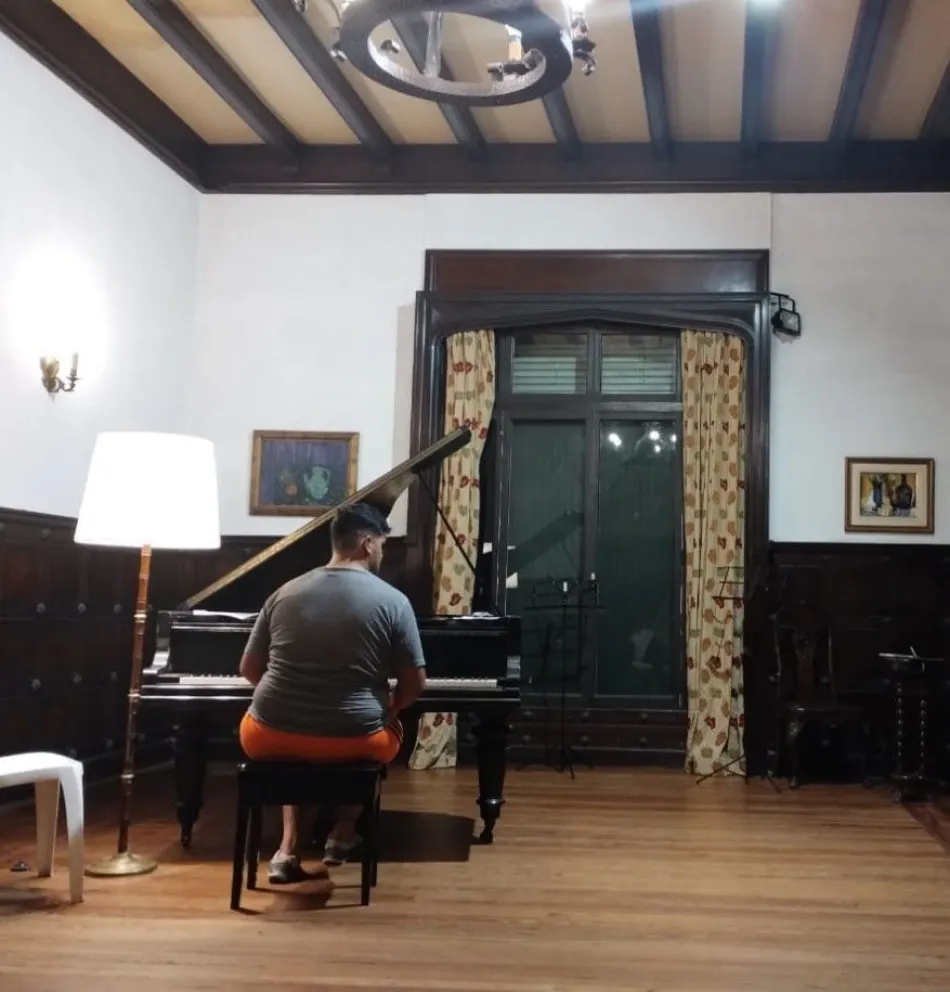 El pianista Walter Vilches se presenta con 'Portal de la Historia' en el Auditorio Juan Victoria