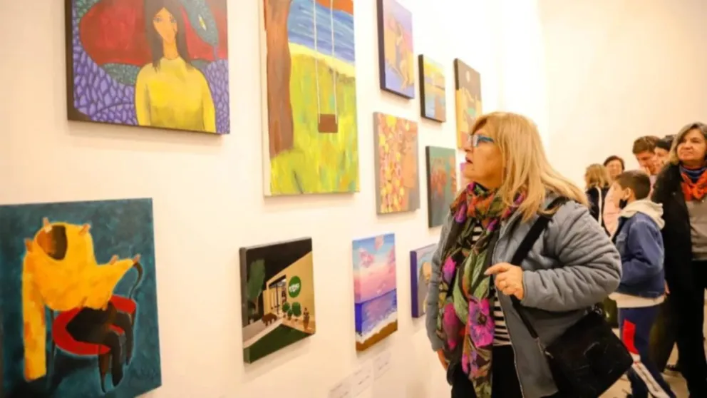 Conversatorio sobre “El Mercado del Arte en San Juan”, en el Centro Cultural San Martín